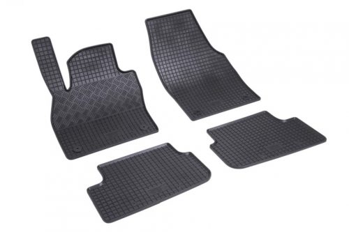 Rigum Gumové autokoberce Seat Ibiza 2017-, Volkswagen Polo 2017-, Seat Arona 2017-, Audi A1 GB 2018-, Skoda Fabia 2021-, Volkswagen Taigo 2021-